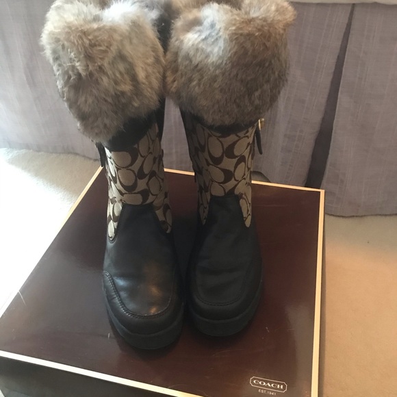 COACH Kimberly Boot - Picture 2 of 4